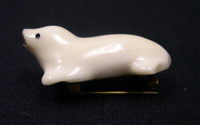 Walrus Pin 